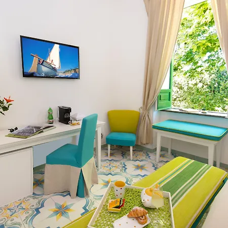 Relais Correale Rooms & Garden-Adult Only-3